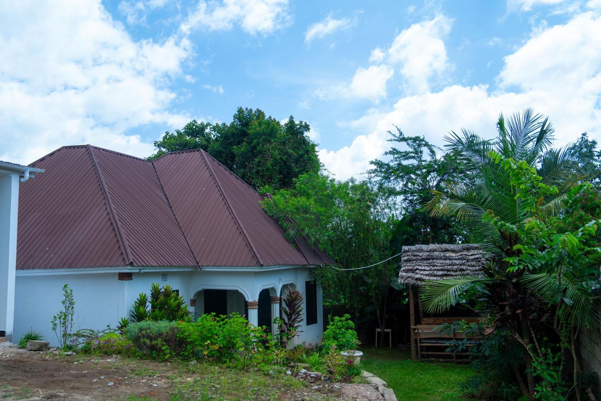 아루샤 New Dream House B&B 외부 사진